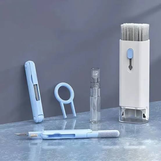 7 in 1 Keyboard Cleaning Kit
